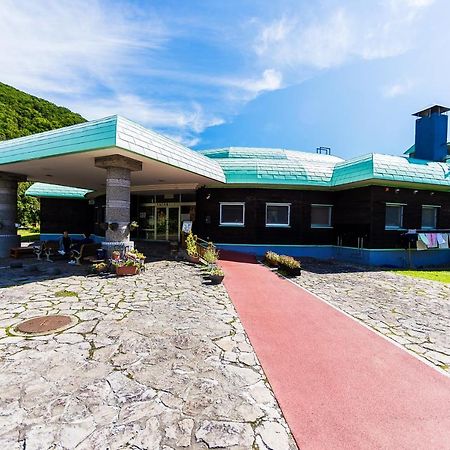 Minshuku Nihonkai Hotel Ishikari Екстериор снимка