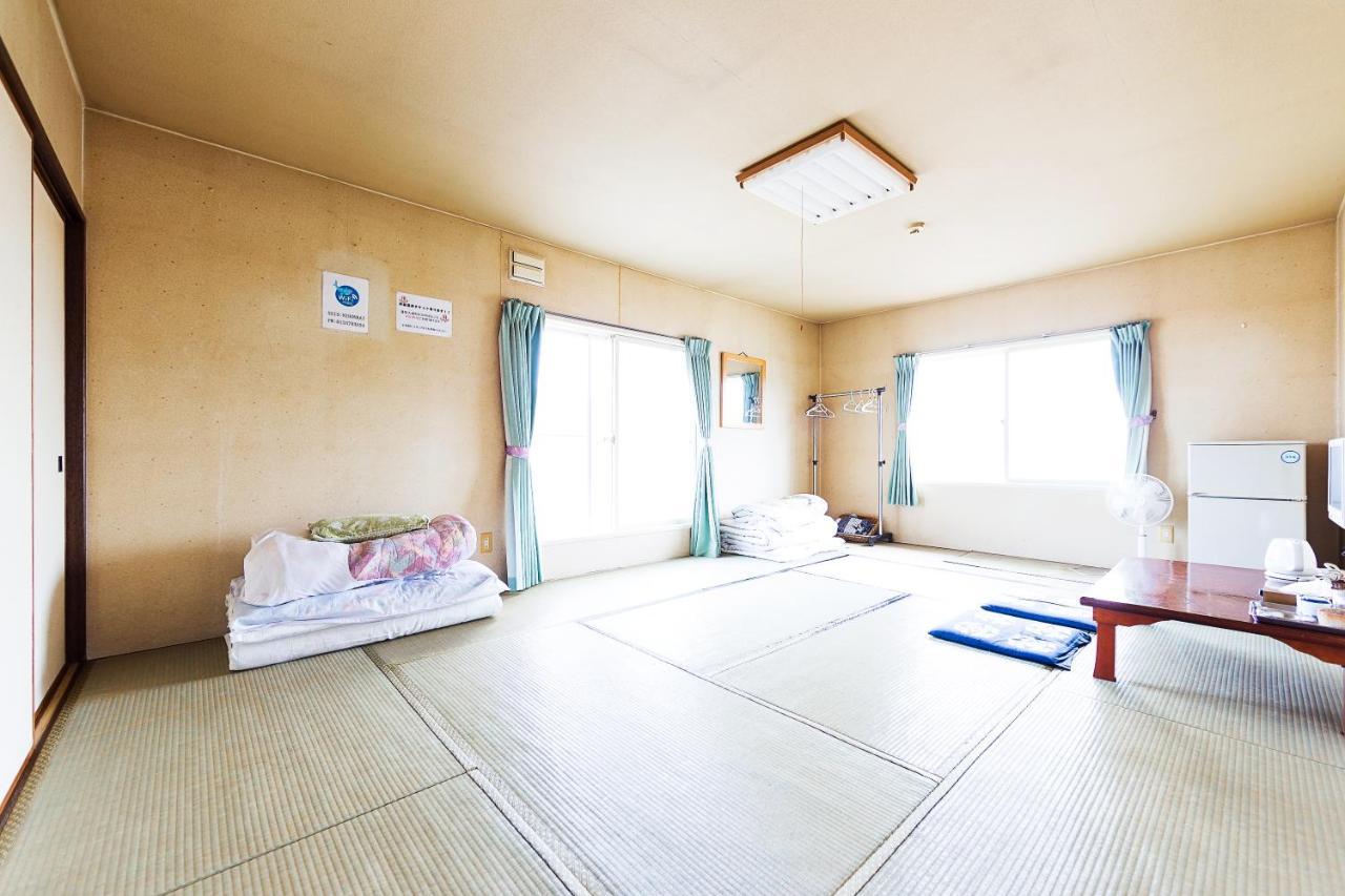 Minshuku Nihonkai Hotel Ishikari Екстериор снимка